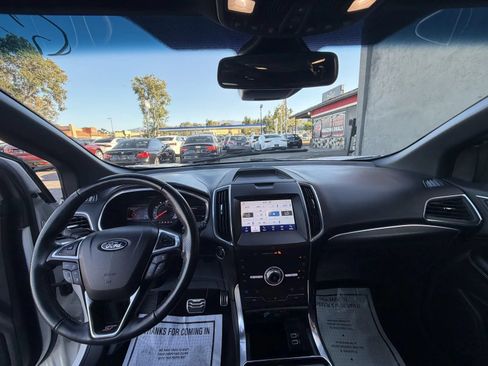 Used 2020 Ford Edge ST w/ Equipment Group 401A AWD/4WD image 9