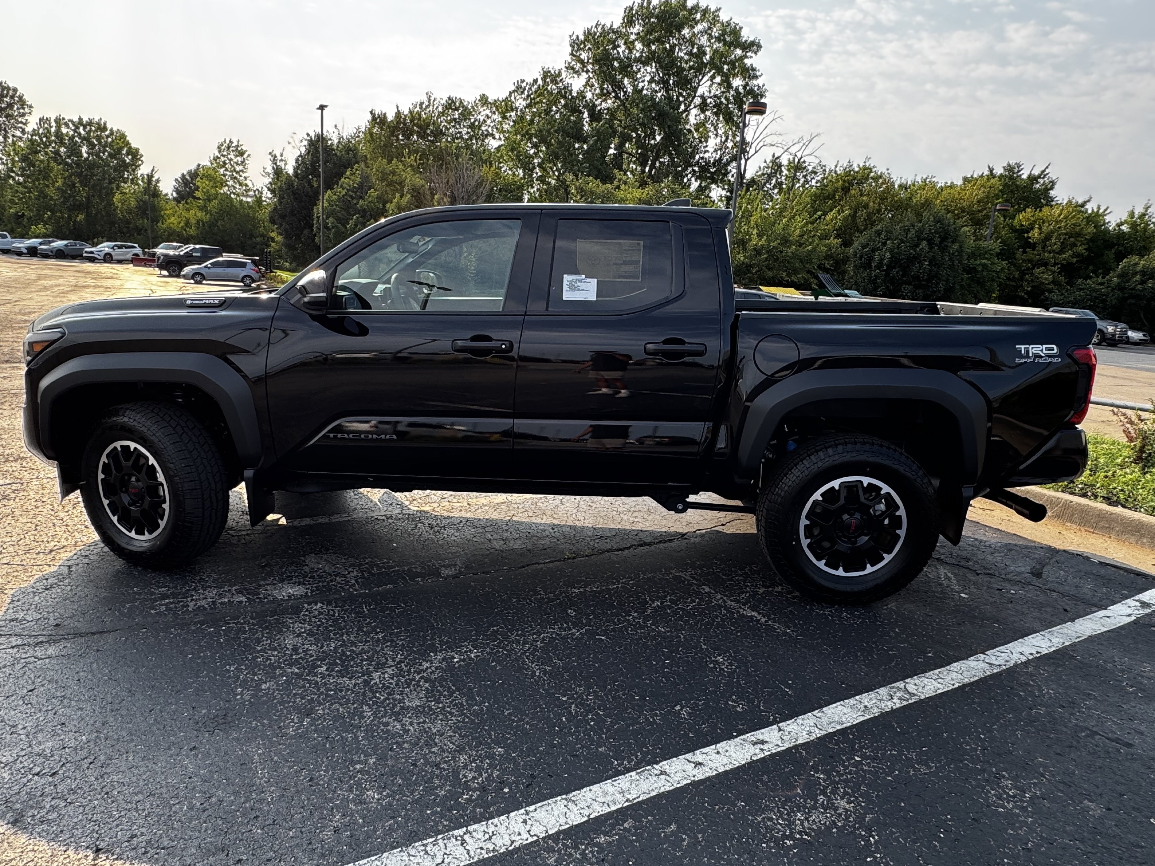 New 2026 Toyota Tacoma TRD Off-Road AWD/4WD image 7