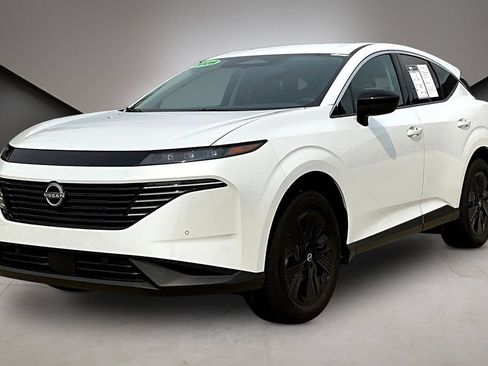 Certified 2025 Nissan Murano SV AWD/4WD image 2