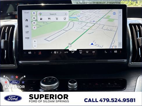 Used 2025 Ford Expedition Platinum AWD/4WD image 6