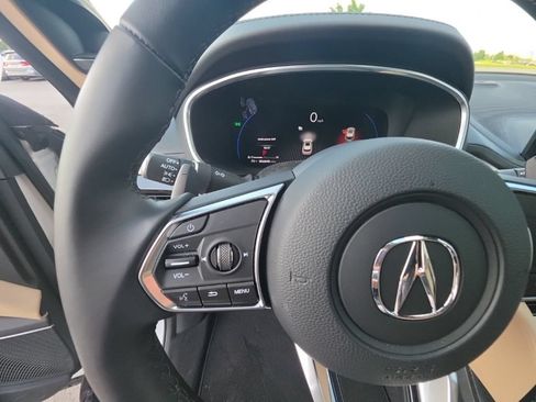 Certified 2026 Acura MDX FWD w/ Technology Package image 18
