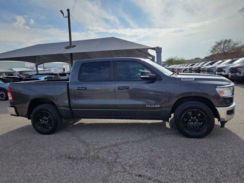 Used 2022 RAM 1500 Big Horn AWD/4WD image 9
