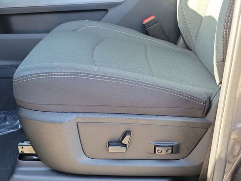 New 2024 RAM 3500 Big Horn w/ Tech Package image 14