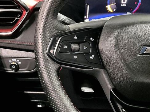 Used 2025 Chevrolet TrailBlazer RS w/ Convenience Package image 11