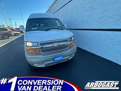 Used 2018 Chevrolet Express 2500 w/ Enhanced Convenience Package