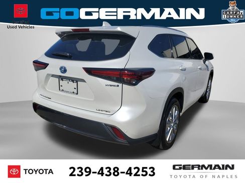 Used 2024 Toyota Highlander Limited image 7