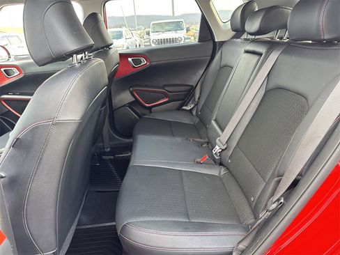 Used 2023 Kia Soul GT-Line w/ GT-Line Technology Package image 22