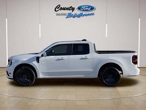 New 2025 Ford Maverick Lobo image 3