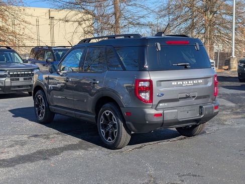 New 2025 Ford Bronco Sport Outer Banks w/ Outer Banks Tech Package+ AWD/4WD image 4