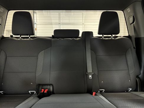 New 2026 GMC Sierra 1500 SLE image 15