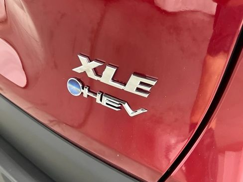 Used 2025 Toyota RAV4 XLE w/ Convenience Package AWD/4WD image 19