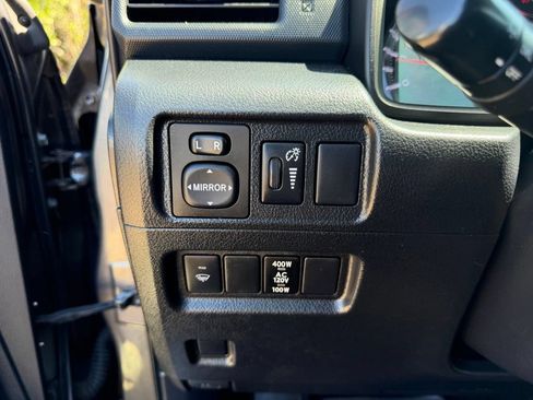 Used 2016 Toyota 4Runner SR5 Premium AWD/4WD image 16