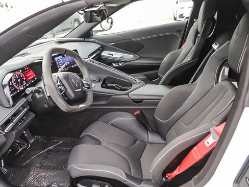 Used 2023 Chevrolet Corvette Z06 image 15