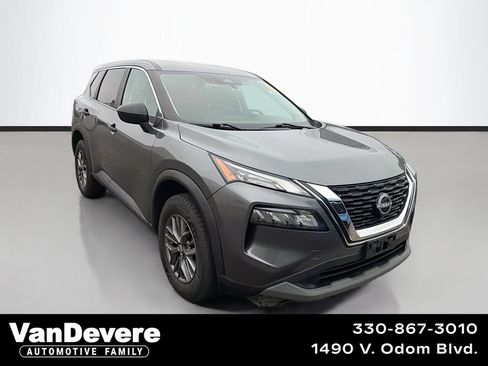 Used 2022 Nissan Rogue S AWD/4WD image 1