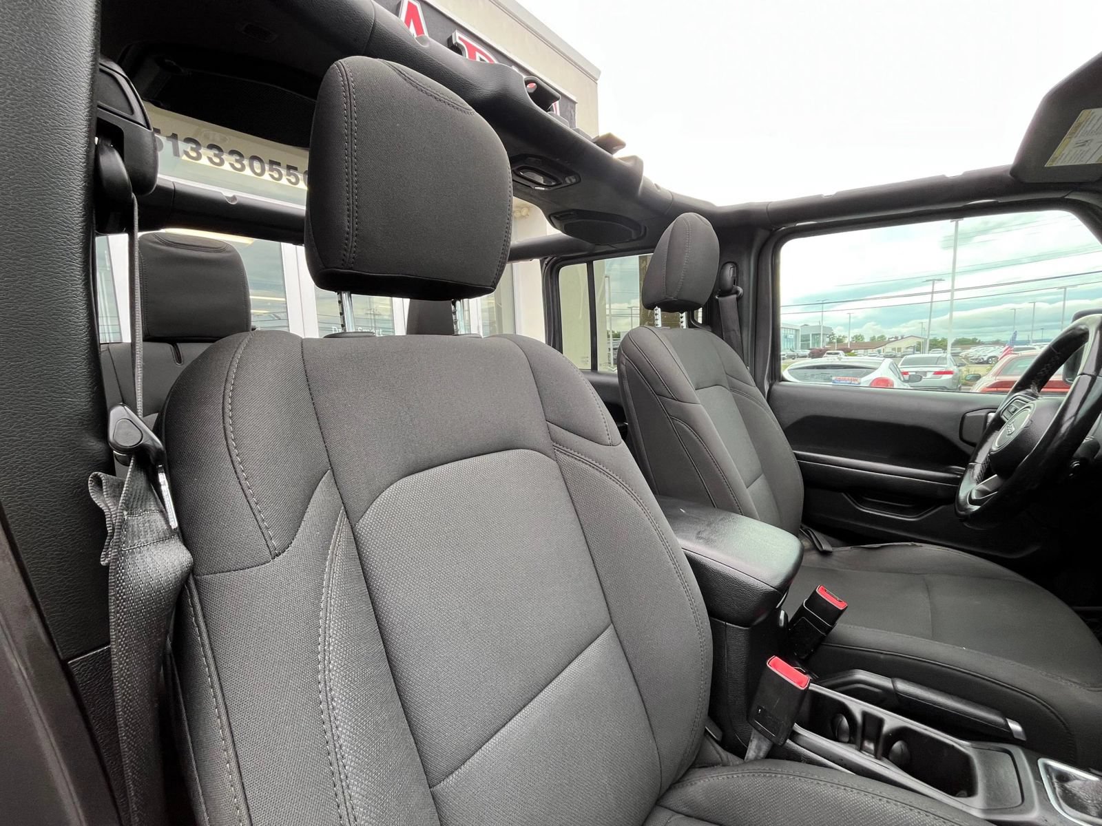 Used 2020 Jeep Wrangler Unlimited Sport S AWD/4WD image 30