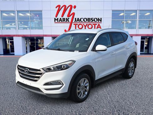 Used 2016 Hyundai Tucson SE w/ Option Group 02 image 1