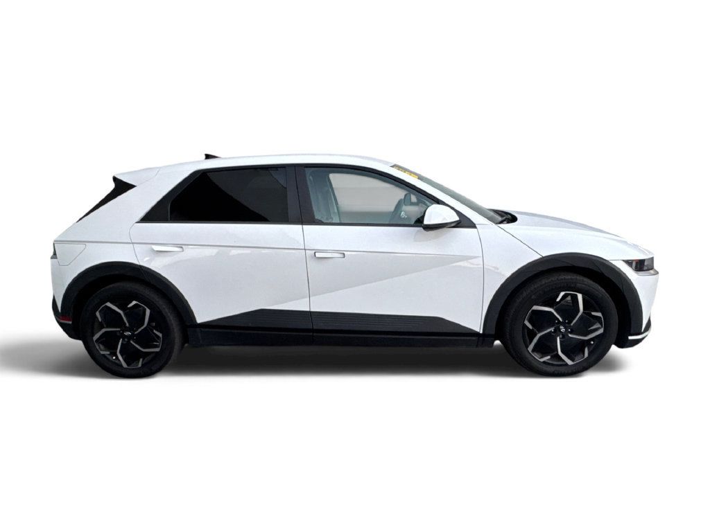 Used 2024 Hyundai Ioniq 5 SEL RWD image 16