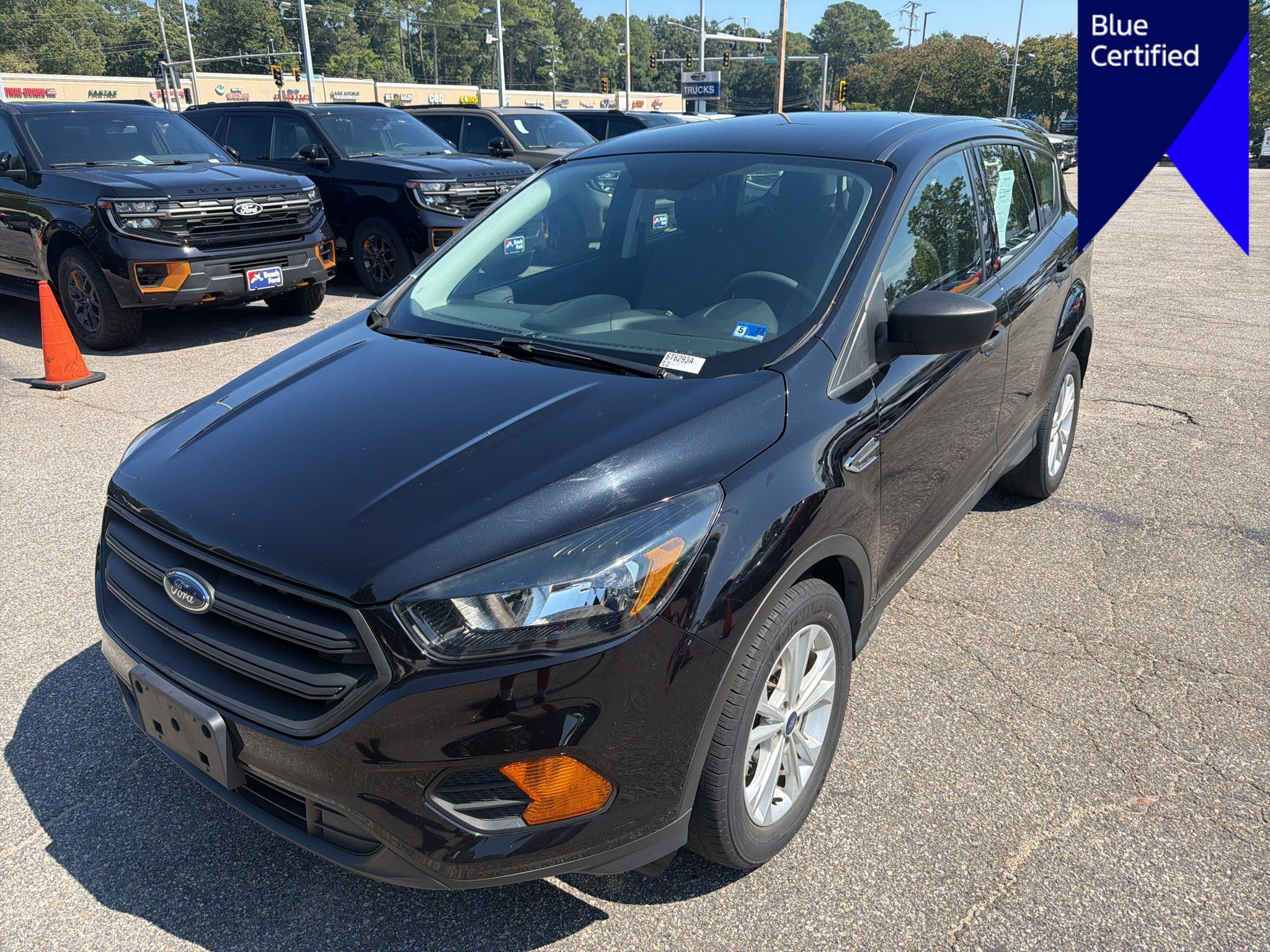 Used 2019 Ford Escape S FWD image 1
