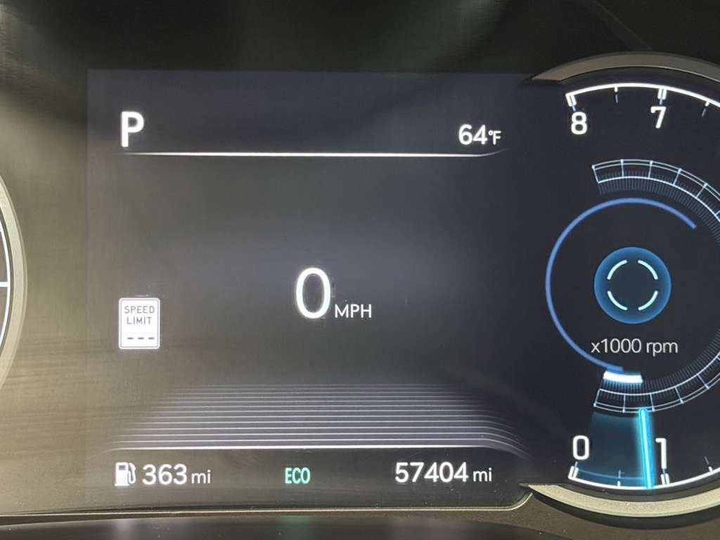 Used 2024 Genesis GV80 2.5T AWD/4WD image 15