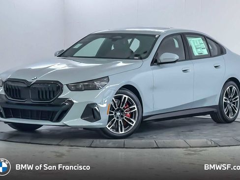 New 2026 BMW 540i xDrive 540i xDrive w/ M Sport Package image 1