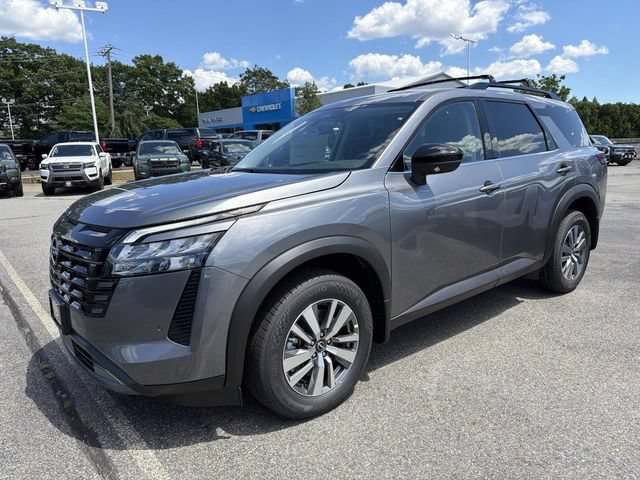 New 2026 Nissan Pathfinder SL AWD/4WD image 1