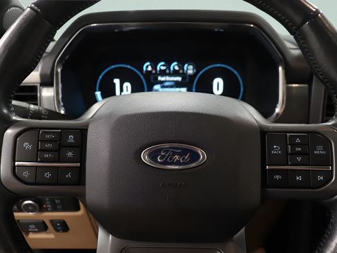 Used 2022 Ford F150 Lariat w/ Equipment Group 502A High AWD/4WD image 15