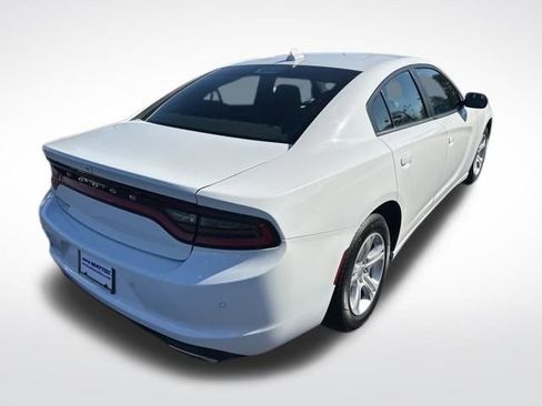 Used 2023 Dodge Charger SXT image 6
