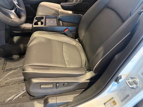 New 2026 Honda Odyssey Elite image 13
