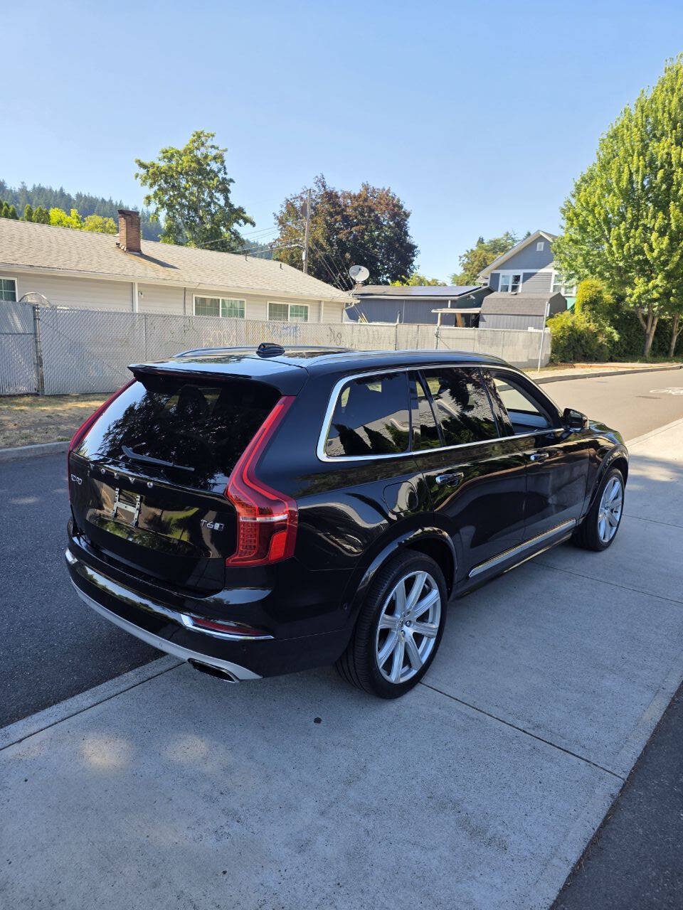 Used 2016 Volvo XC90 T6 Inscription AWD/4WD image 5