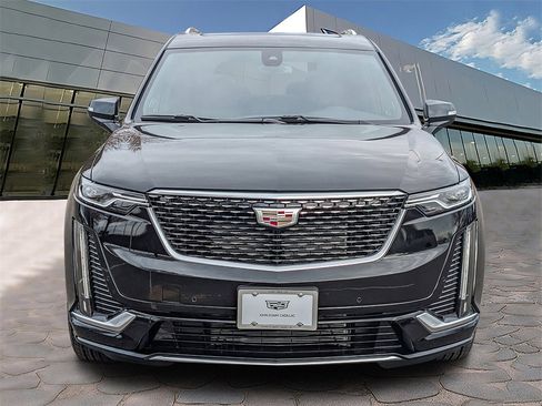 New 2025 Cadillac XT6 Premium Luxury image 6
