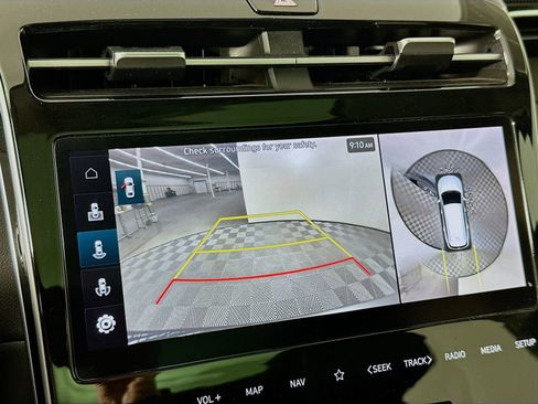 Used 2024 Hyundai Tucson Limited image 15