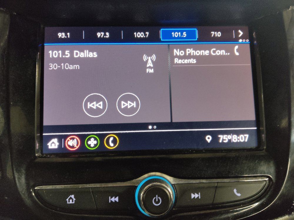 Used 2020 Chevrolet Trax LS FWD image 25