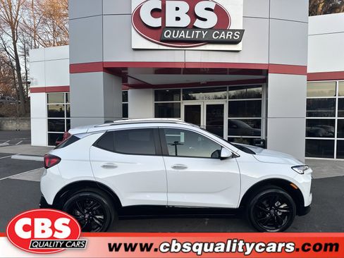 Used 2024 Buick Encore GX Sport Touring w/ Comfort Package image 1