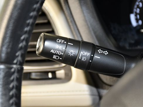 Used 2022 Honda HR-V EX-L image 22