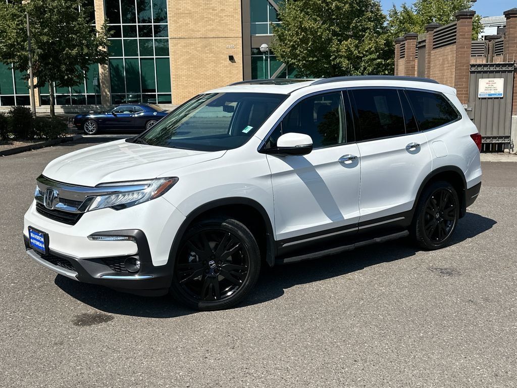Used 2022 Honda Pilot Touring image 1