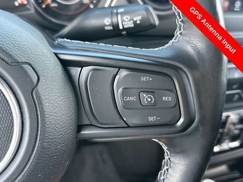 Used 2021 Jeep Wrangler Unlimited Freedom Edition image 14