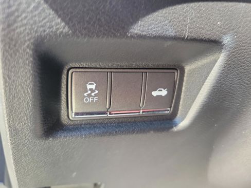 Certified 2022 INFINITI Q60 Red Sport 400 w/ Carbon Fiber Package image 28