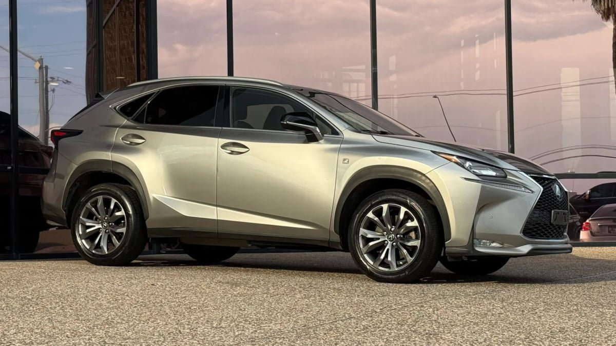Used 2016 Lexus NX 200t F Sport w/ F Sport Premium Package FWD image 16