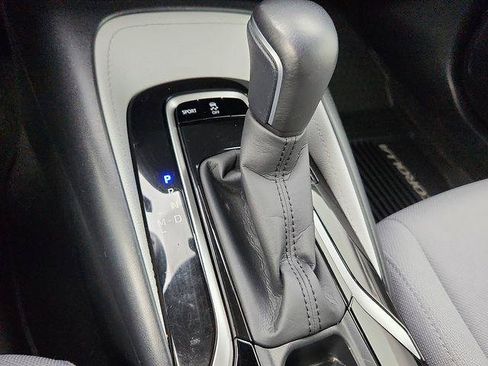Certified 2020 Toyota Corolla SE FWD image 15