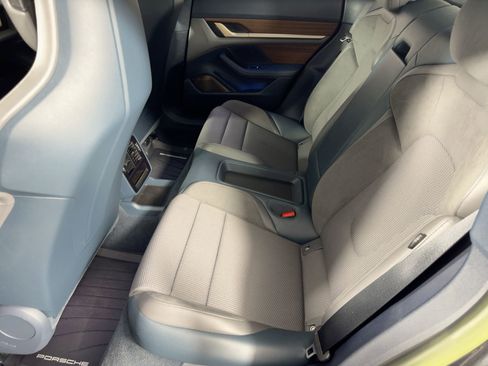 Certified 2022 Porsche Taycan GTS image 15