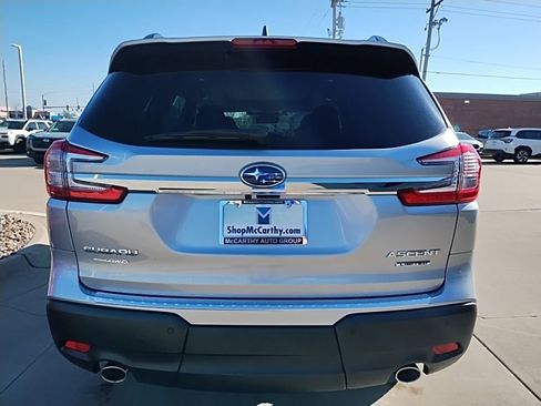 New 2026 Subaru Ascent Limited AWD/4WD image 9