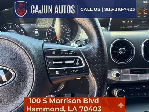 Used 2020 Kia Stinger GT1 RWD image 15