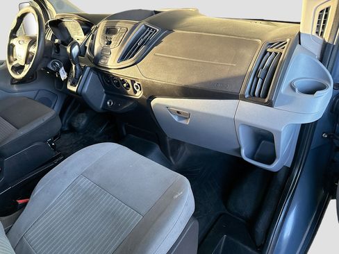 Used 2019 Ford Transit 250 Base image 24