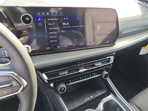 New 2026 Chevrolet Traverse LT w/ Midnight/Sport Edition image 31