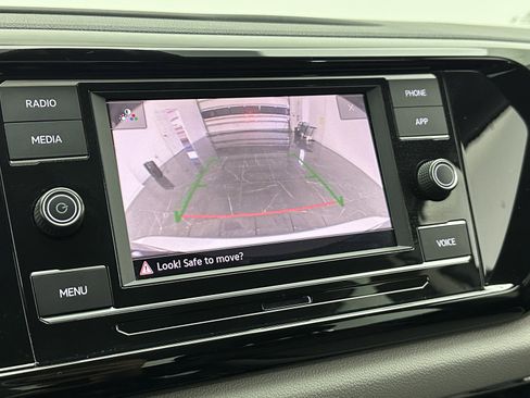 Used 2024 Volkswagen Taos S image 11