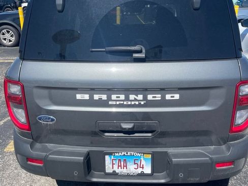 Used 2025 Ford Bronco Sport Outer Banks w/ Outer Banks Tech Package+ AWD/4WD image 3