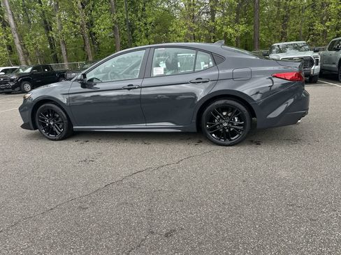 New 2026 Toyota Camry SE AWD/4WD image 18