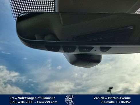 New 2026 Volkswagen Atlas SE image 10