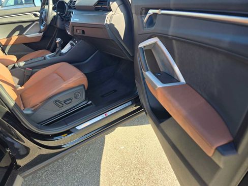 Used 2024 Audi Q3 2.0T Premium w/ Convenience Package image 10