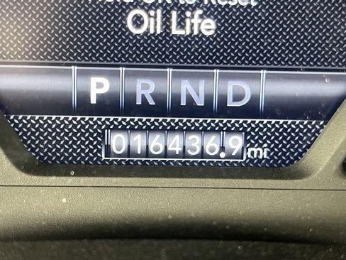 Used 2024 RAM 2500 Big Horn w/ Safety Group image 19